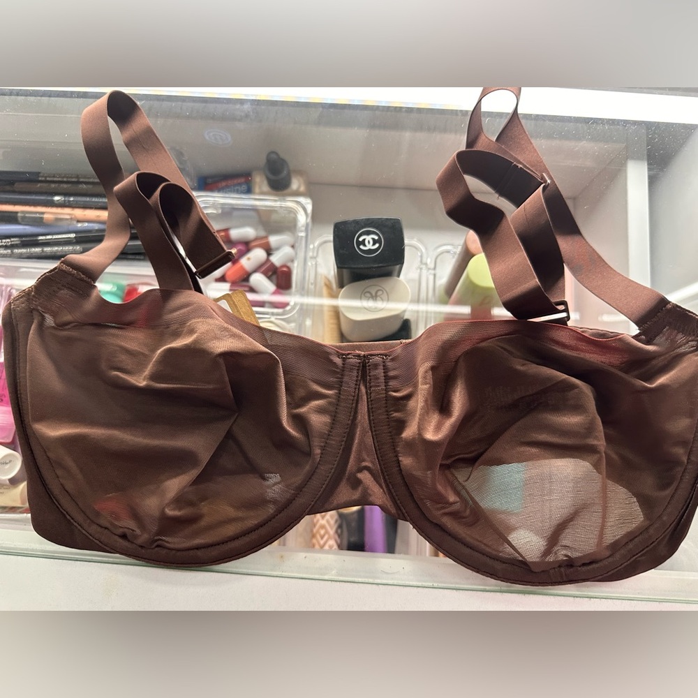 SKIMS Rich Brown Women's Bra
